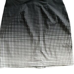 Worthington Black and White Grid Midi Skirt Lightweight Size 18W Back Zipper